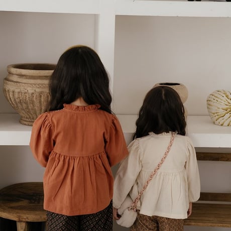 [予約] Merci Smocked Blouse/ OREN by Hibyebebe