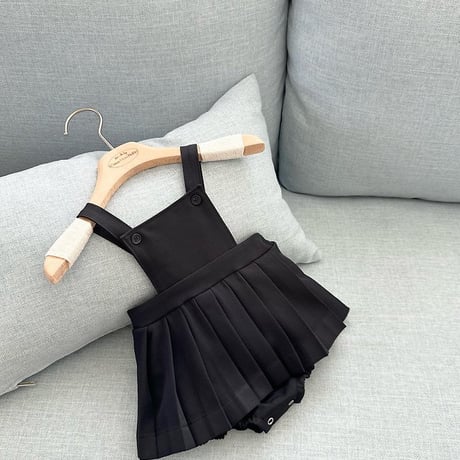 [予約] Louis Pleated Suspender Suit/ Monbebe