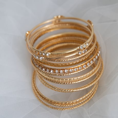 [予約] Golden Layered Bangle Set