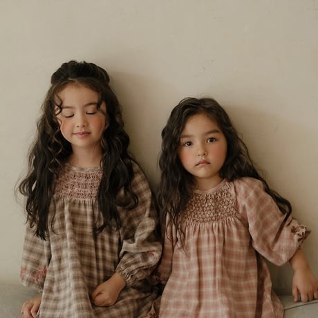 [予約] Hayden embroidery dress/ OREN by Hibyebebe