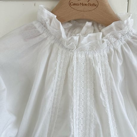 [予約] Chloe Lace Blouse / Monbebe