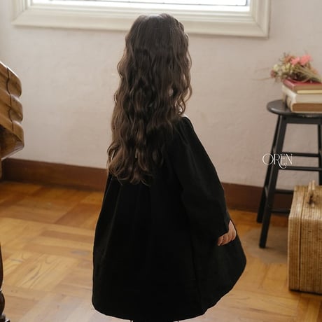 [予約] Fleur Noir Dress/ OREN by Hibyebebe