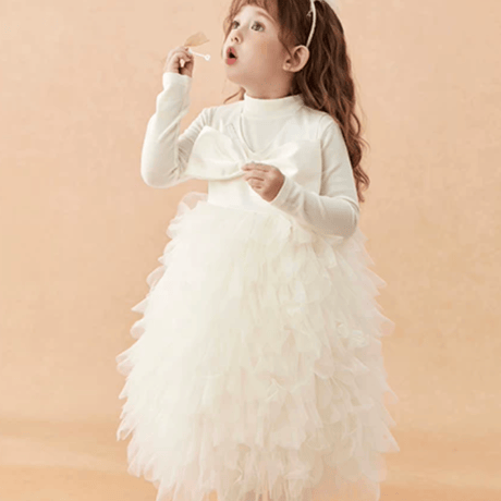 [予約] Milky Petal Bow Dress