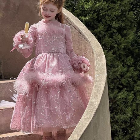 [予約] Pink Blush Feather Dress + T-shirt