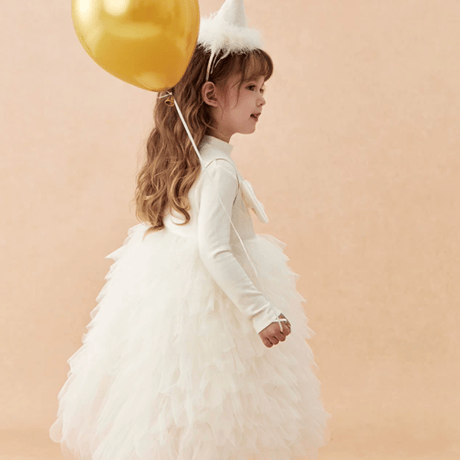 [予約] Milky Petal Bow Dress