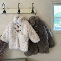 [予約] Bernie Toggle Fur Jacket/ OREN by Hibyebebe