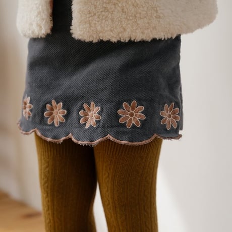 [予約] Bella Embroidered Culottes Pants/ OREN by Hibyebebe