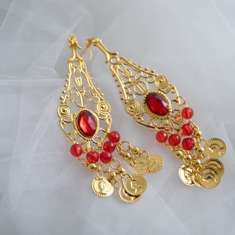 [予約]Crimson Bazaar Coin Earrings