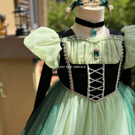 [予約] Evergreen Waltz Princess Dress (&Cape SET)