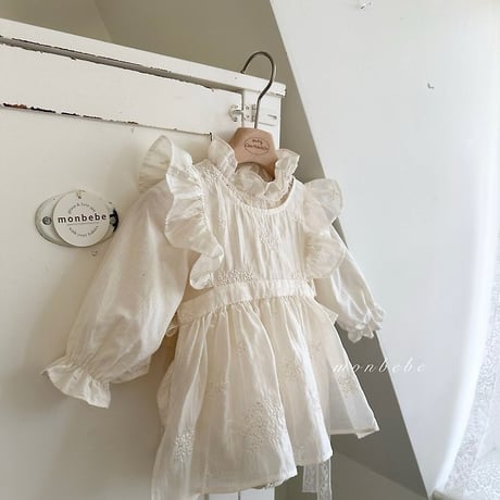 [予約] Chloe Lace Suit / Monbebe
