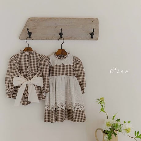 [予約] Cocobell Apron Suit/ OREN by Hibyebebe