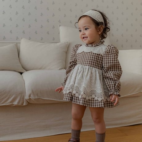 [予約] Cocobell Apron Suit/ OREN by Hibyebebe