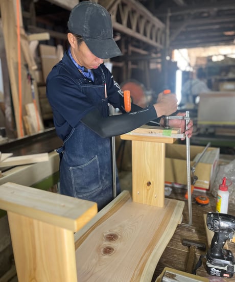 飛騨産 ひのき 椅子(節なし)