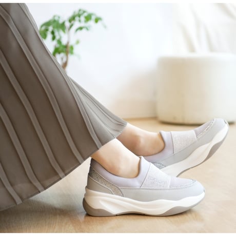 【2026年秋冬新作】radiant shoes スニーカー スリッポン レディース 3E 軽量 厚底