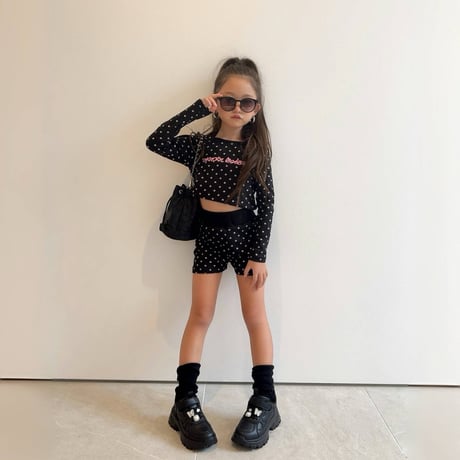 〈ご予約販売〉𝐎𝐫𝐢𝐠𝐢𝐧𝐚𝐥 ブラックドットロンtee／ショートパンツ