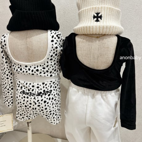 〈即納〉𝐎𝐫𝐢𝐠𝐢𝐧𝐚𝐥 ベロアバックオープンロンtee
