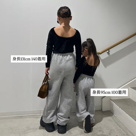〈即納〉𝐎𝐫𝐢𝐠𝐢𝐧𝐚𝐥 ベロアバックオープンロンtee