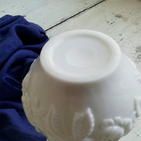 Portieux Vallerysthal　オパリンガラス　フラワーべース