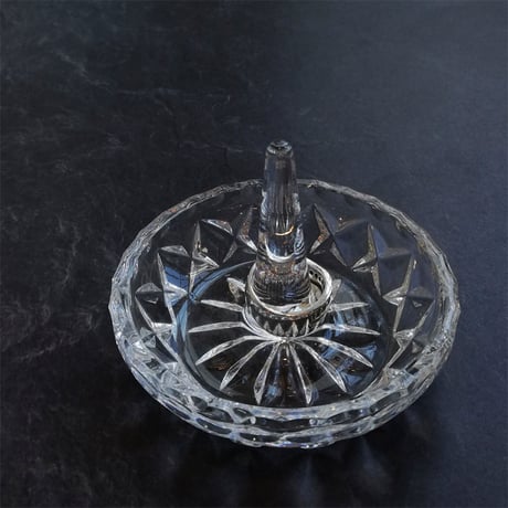 プレスドガラス　リングホルダー　アクセサリートレイ