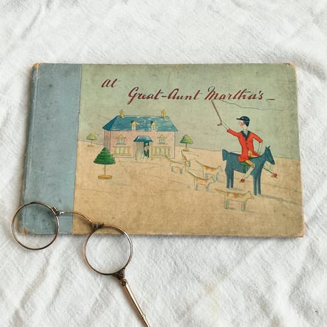 Kathleen Ainslie作　 『At Great-Aunt Martha's』　初版本