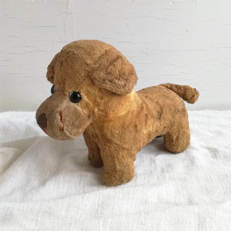 垂れ耳とポンチ目　犬のぬいぐるみ　フランスアンティーク