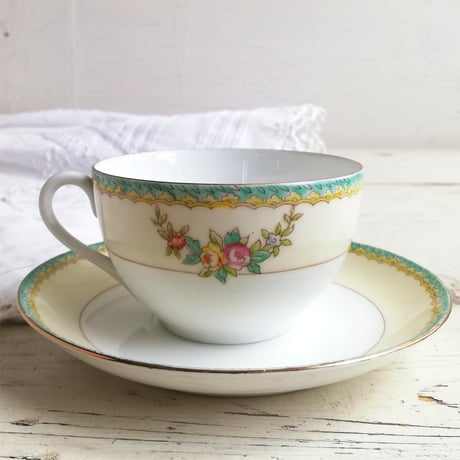 オールドノリタケ　NORITAKE　 ハンドペイント　カップ＆ソーサー
