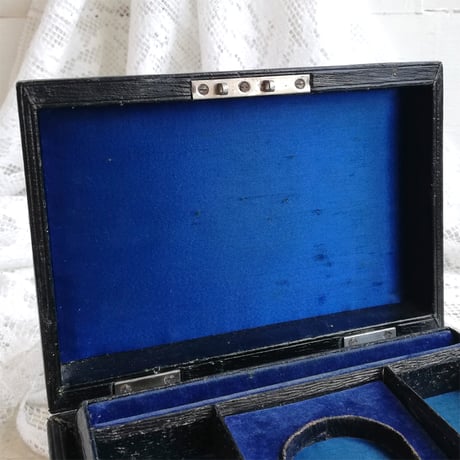 ブラックレザー　ジュエリーボックス