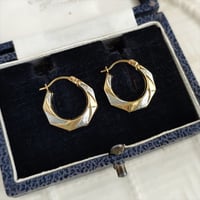 9Kゴールド　ホワイト×ゴールド　フープ　ピアス