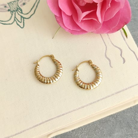 9Kゴールド　イエロー×ホワイトゴールド　フープピアス