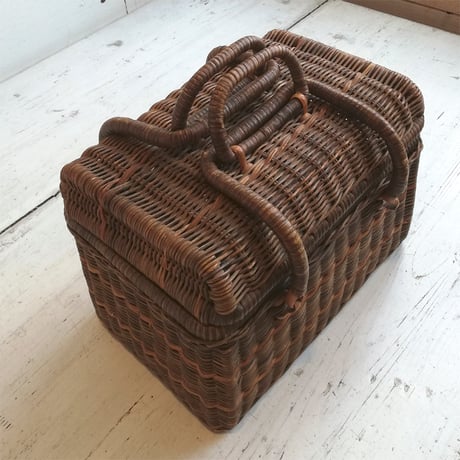 フレンチ　蓋付き　バスケット