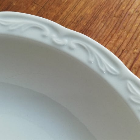 DIGOIN＆SARREGUEMINES　ディゴワン＆サルグミンヌ　レリーフの深皿
