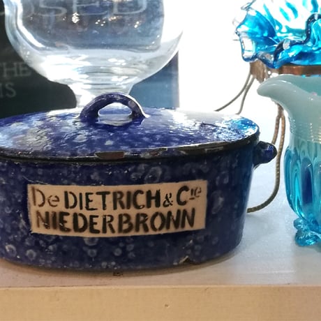 De Dietrich＆Cie 販促用　鋳鉄の小鍋