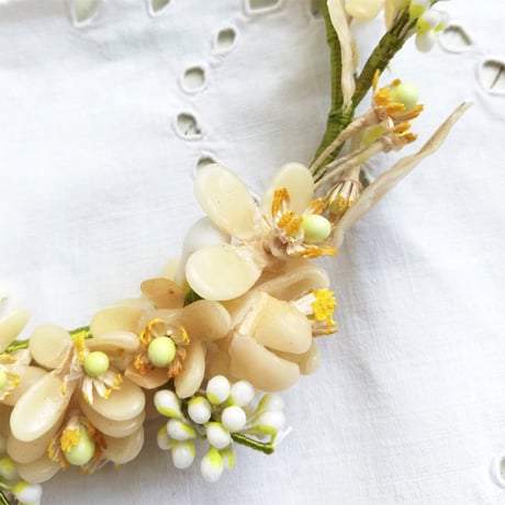 オレンジの花のワックスフラワー　ティアラ　花冠