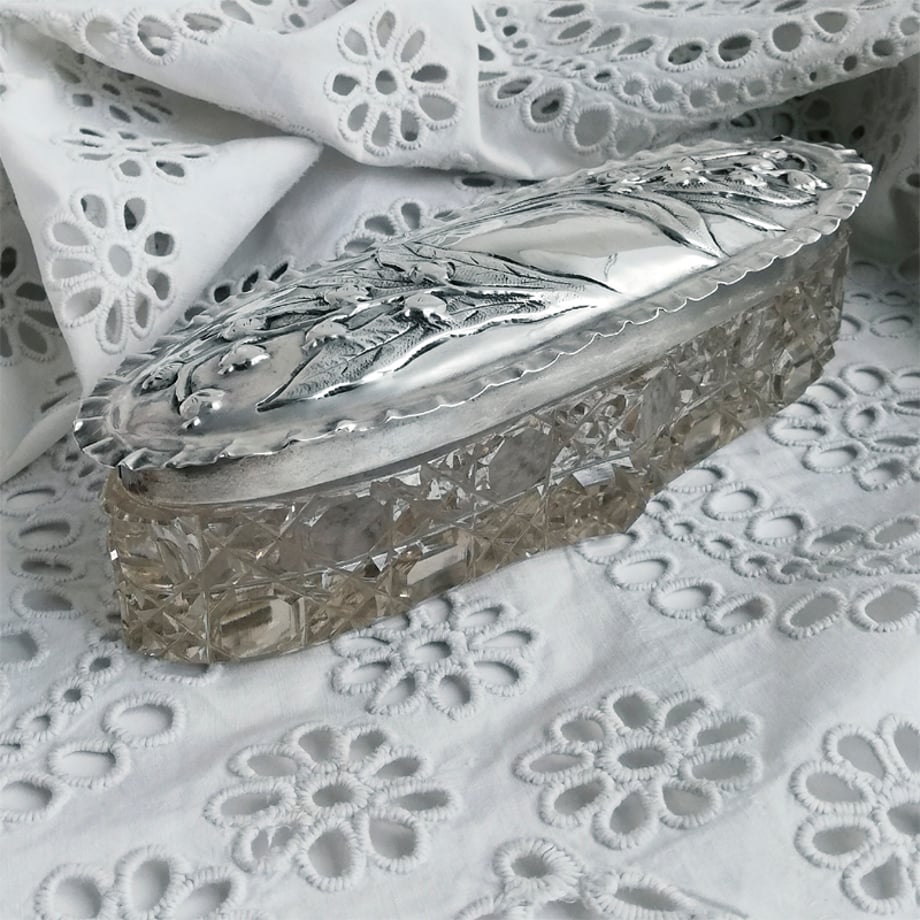 6a8bdfa29300a926b1dd8840
