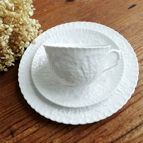 スポード　SPODE　「SAVOY WHITE」　トリオ