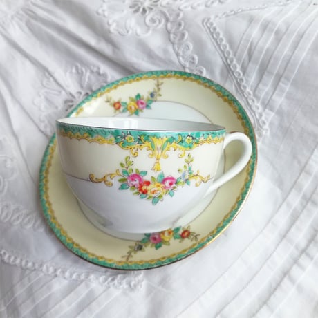 オールドノリタケ　NORITAKE　 ハンドペイント　カップ＆ソーサー