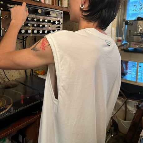 SLEEVELESS TOP(BOOTS)