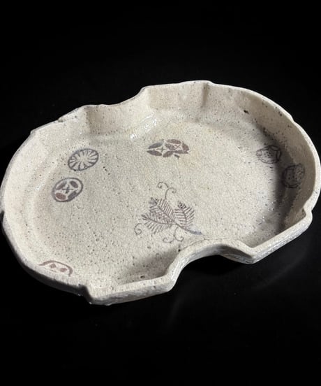 蔵出し 菓子器 白釉 草花文 変形皿 瓢箪 菓子皿 取り皿 飾皿 和食器 骨董品 アンティーク