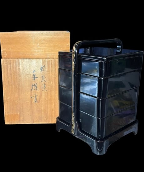 輪島塗 手提重 四段重 漆塗 蒔絵 重箱 共箱 時代物 古美術 伝統工芸品 骨董品 アンティーク