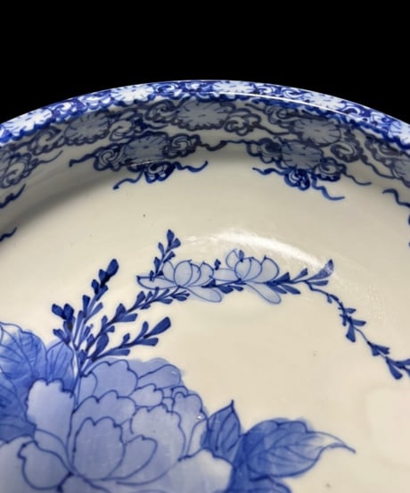 江戸後期 古伊万里 染付 大鉢 牡丹草花文図 丸鉢 盛り鉢 飾皿 古美術 時代物 和食器 骨董品 アンティーク