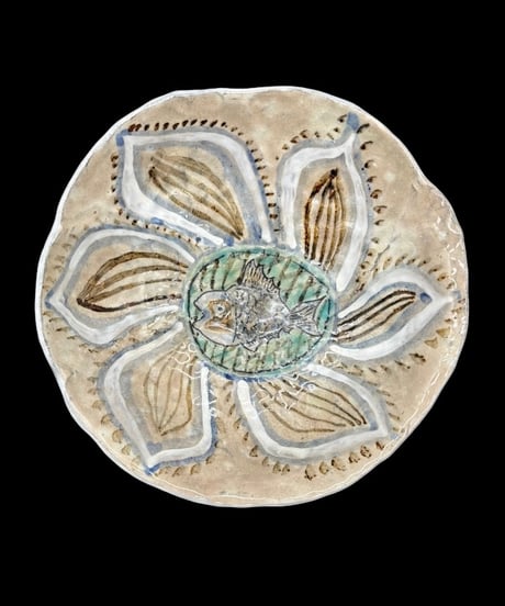 蔵出し 手描き 魚文 丸皿 飾皿 焼物 陶芸 時代物 和食器 作家物 骨董品 アンティーク