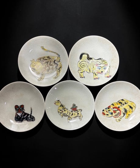 【5客セット】 時代物 虎 絵皿 手描き 寅 小皿 丸皿 飾皿 招福 作家物 古美術 和食器 骨董品 アンティーク