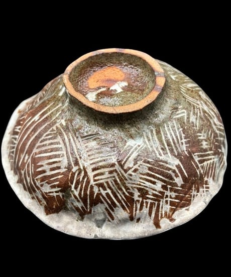 蔵出し 手描き 魚文 丸皿 飾皿 焼物 陶芸 時代物 和食器 作家物 骨董品 アンティーク