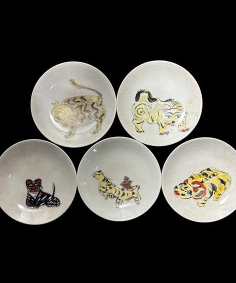 【5客セット】 時代物 虎 絵皿 手描き 寅 小皿 丸皿 飾皿 招福 作家物 古美術 和食器 骨董品 アンティーク