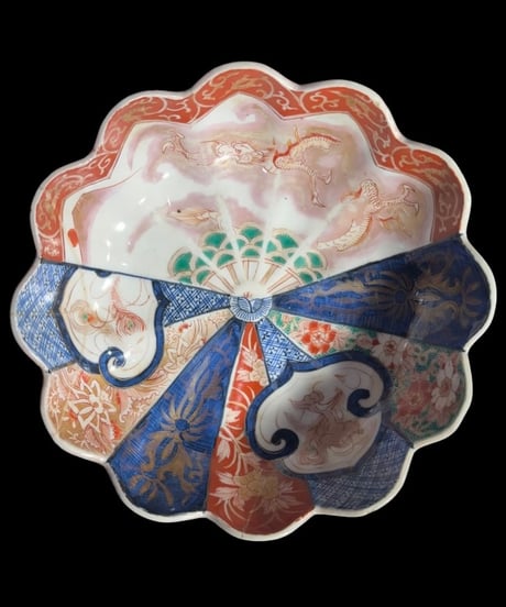 明治期 冨貴長春 古伊万里 輪花鉢 龍草花文図 金彩 色絵 鉢 飾皿 陶器 時代物 骨董品 アンティーク