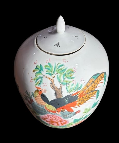 中国磁器 色絵 蓋付き壺 鳥草花文図 民国 花瓶 花入れ 孔雀 牡丹 花器 丸壺 ジャー 陶器 中国 古美術 骨董品 アンティーク