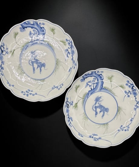 【2枚セット】 明治期 古伊万里 染付 梅 麒麟 大皿 伊万里 時代物 陶器 骨董品 アンティーク