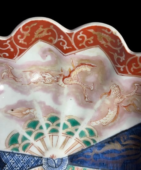 明治期 冨貴長春 古伊万里 輪花鉢 龍草花文図 金彩 色絵 鉢 飾皿 陶器 時代物 骨董品 アンティーク