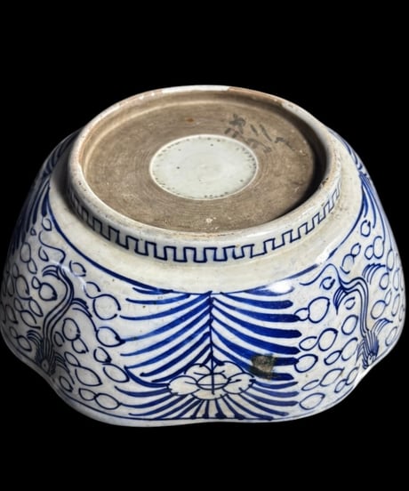 明治期 古伊万里 ベロ藍 輪花鉢 染付 花柄 鉢 取り皿 飾り皿 陶器 時代物 骨董品 アンティーク