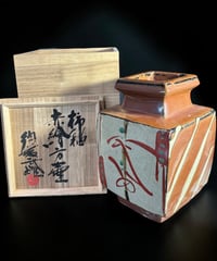 益子焼 柿釉赤絵方壷 須藤武雄 共箱 花瓶 花入れ 花器 作家物 陶器 時代物 インテリア 骨董品 アンティーク